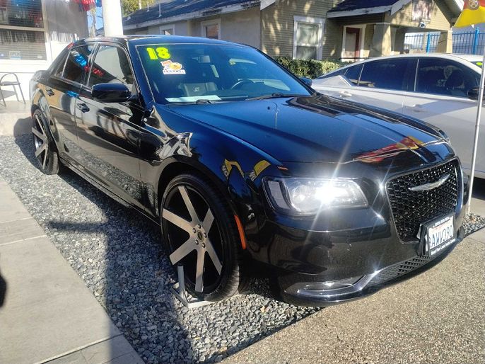 2018 Chrysler 300