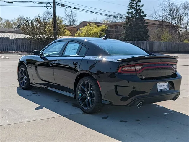 2023 Dodge Charger R/T image 4