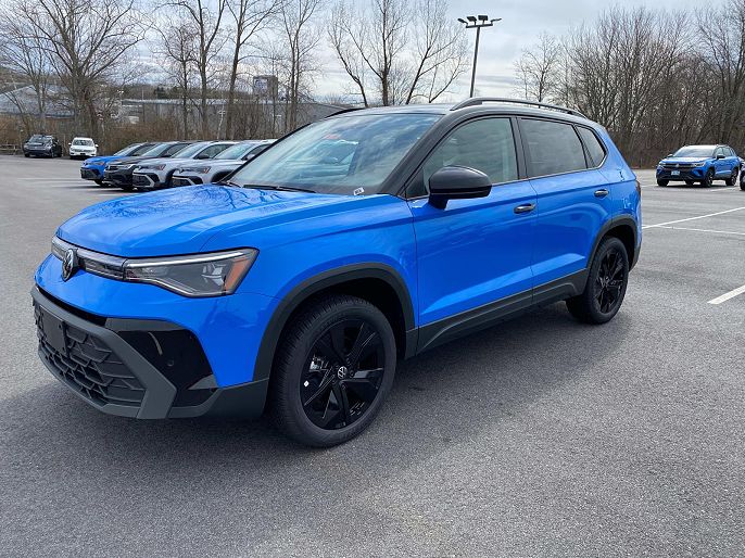 2025 Volkswagen Taos