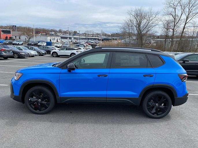 2025 Volkswagen Taos