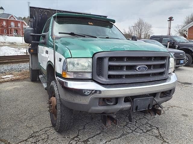 2004 Ford F-350 XL image 2