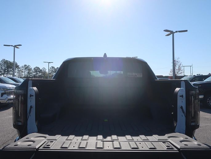 2025 GMC Hummer EV