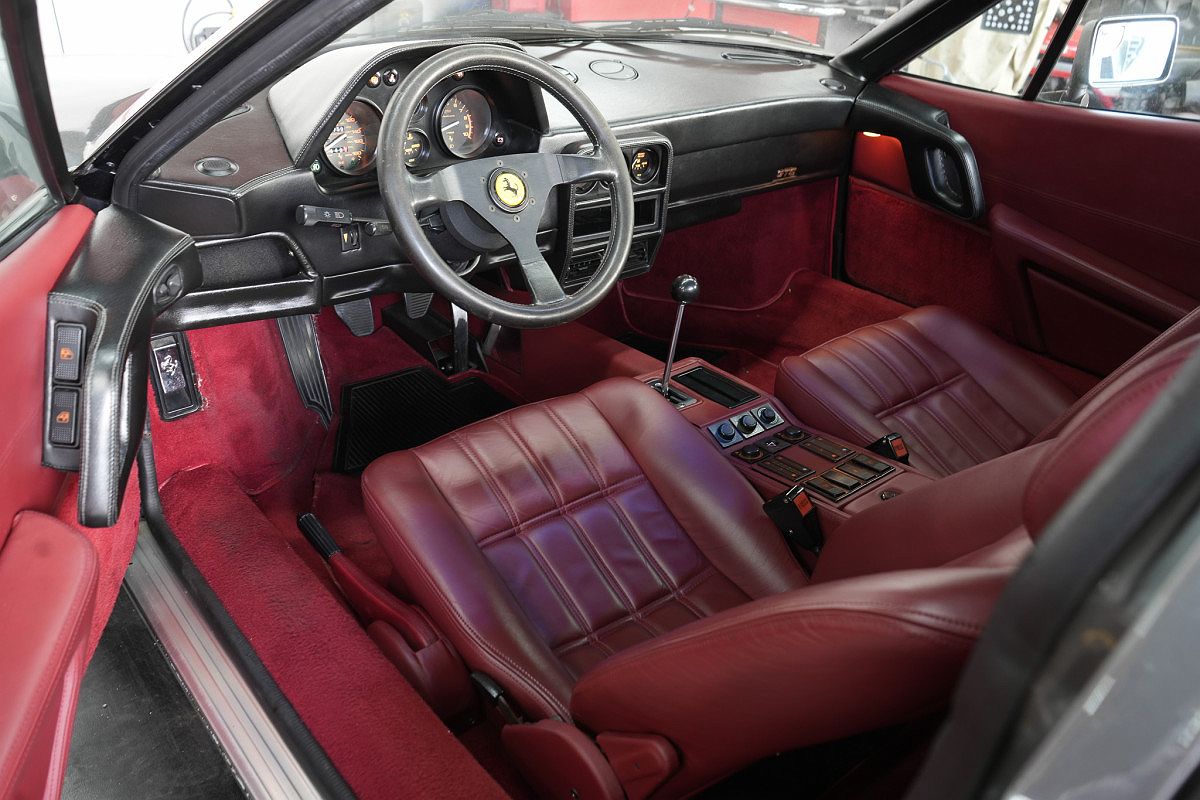 1986 Ferrari 328 GTS image 6