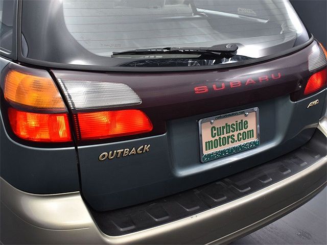 2000 Subaru Outback Base image 21