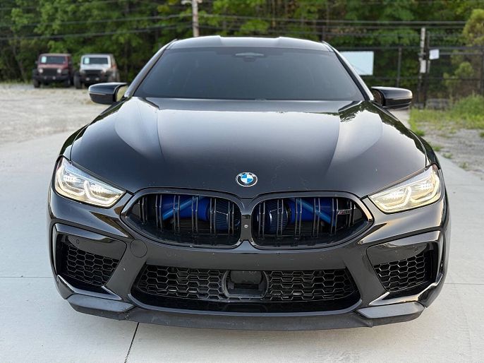 2020 BMW M8