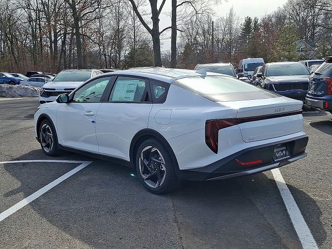 2025 Kia K4