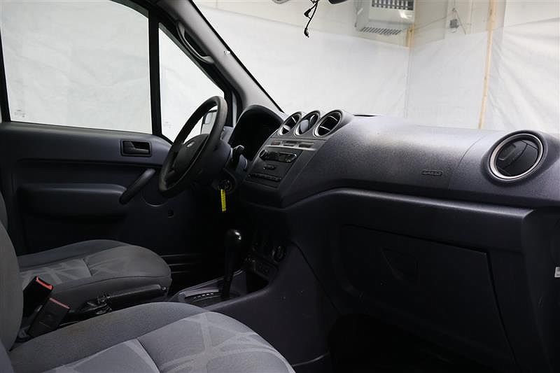 2013 Ford Transit Connect XL image 9