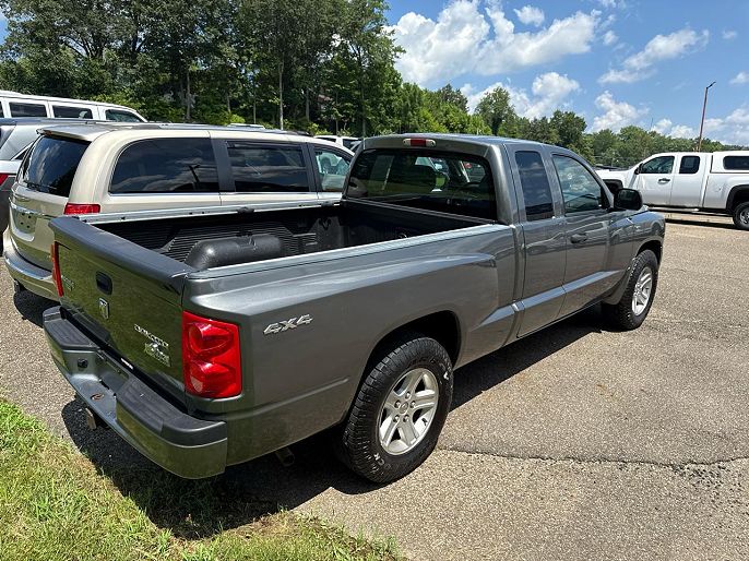 2011 Ram Dakota