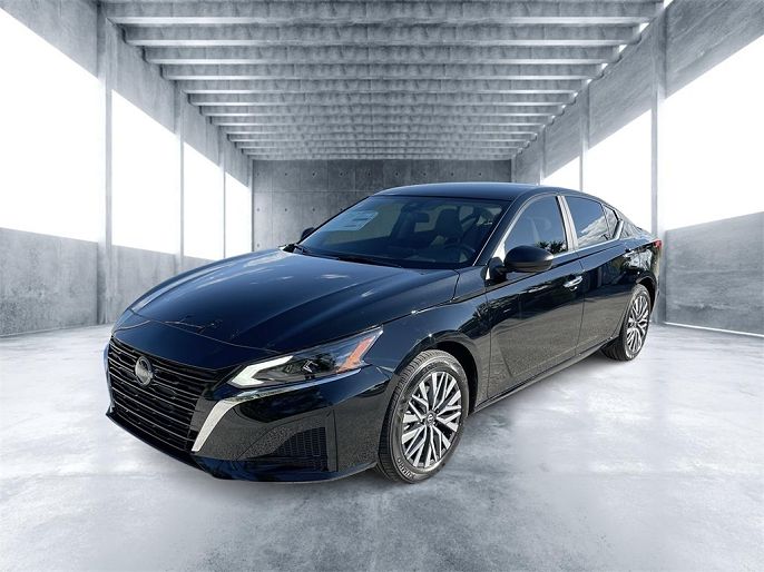 2025 Nissan Altima