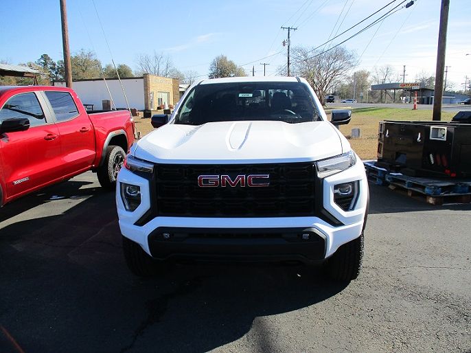 2025 GMC Canyon