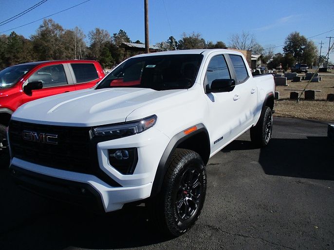 2025 GMC Canyon