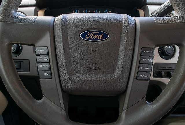 2014 Ford F-150 XLT image 33