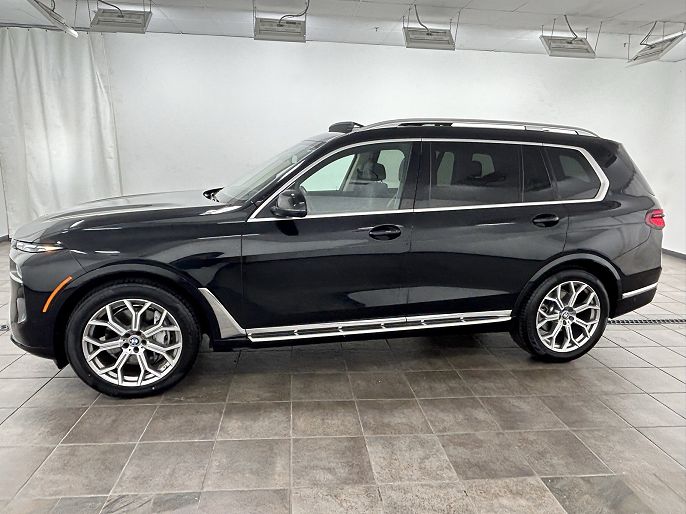2024 BMW X7