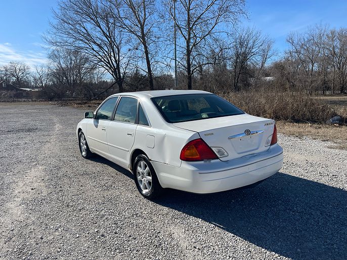 2004 Toyota Avalon