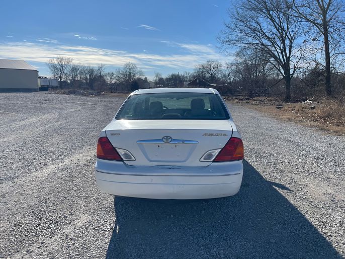 2004 Toyota Avalon