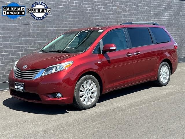 2016 Toyota Sienna Limited image 0