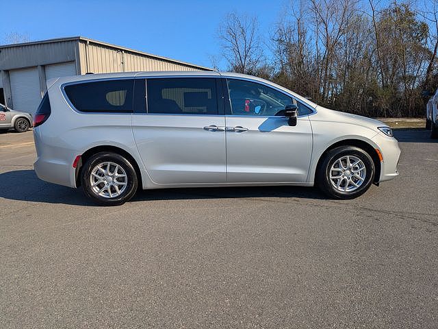 2026 Chrysler Pacifica