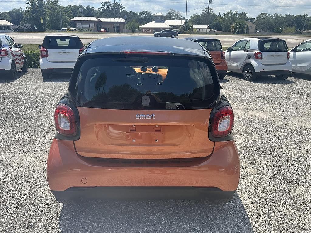 2016 Smart Fortwo Passion image 5