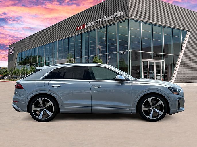 2026 Audi SQ8