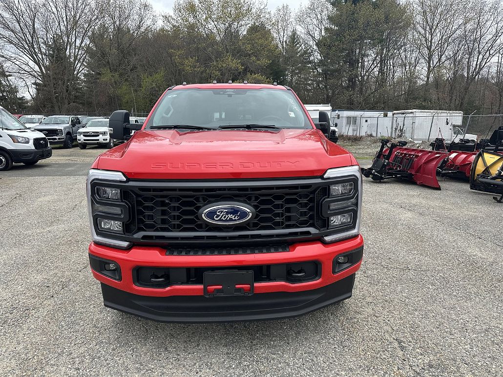 2024 Ford F-350 XL image 1
