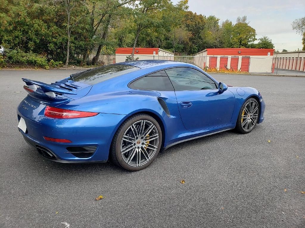 2014 Porsche 911 null image 3