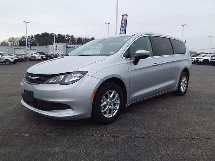 2023 Chrysler Voyager