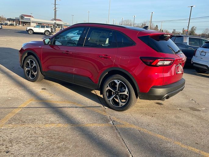 2025 Ford Escape