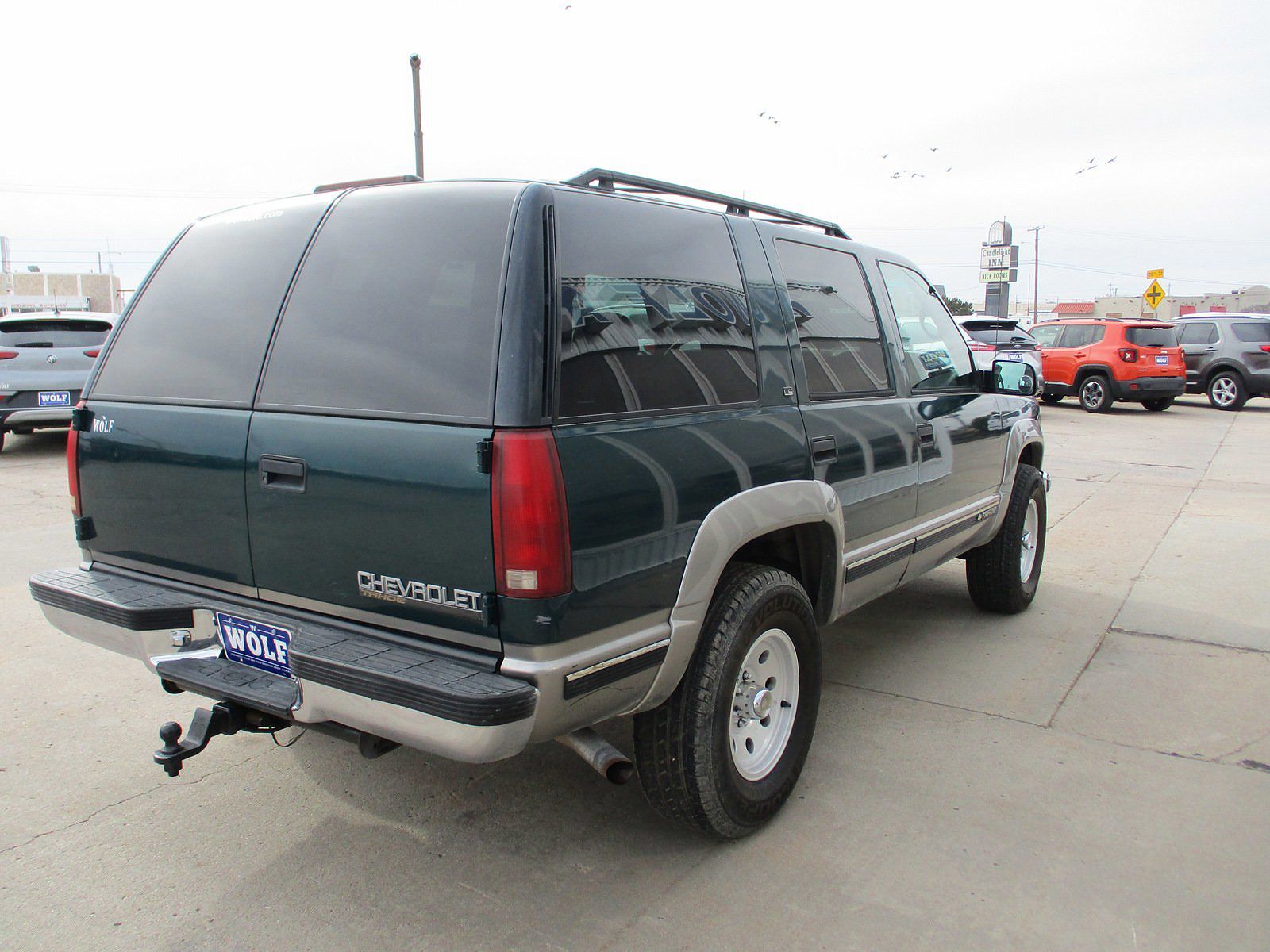 1999 Chevrolet Tahoe LS image 4