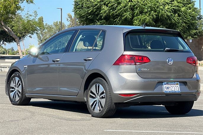2016 Volkswagen e-Golf