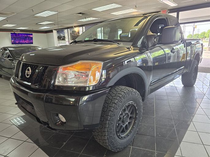 2012 Nissan Titan