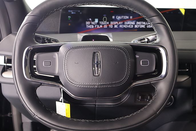 2027 Lincoln Navigator L