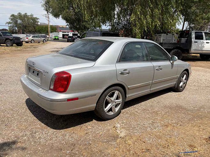2005 Hyundai XG350