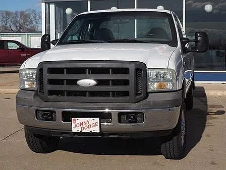 2005 Ford F-250 XL image 1