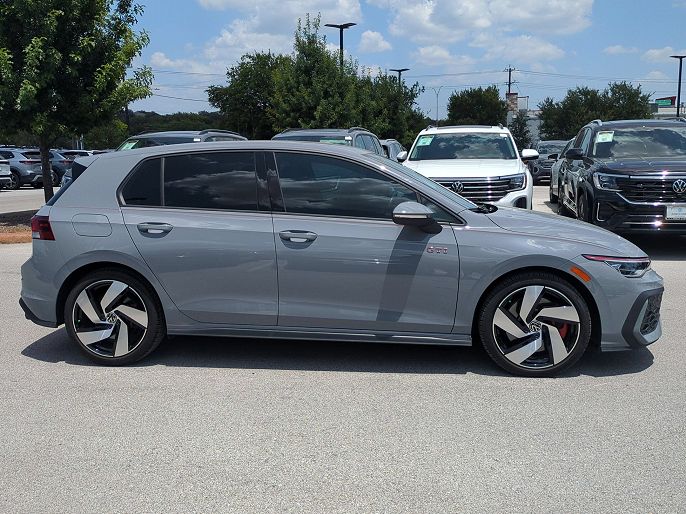2025 Volkswagen Golf