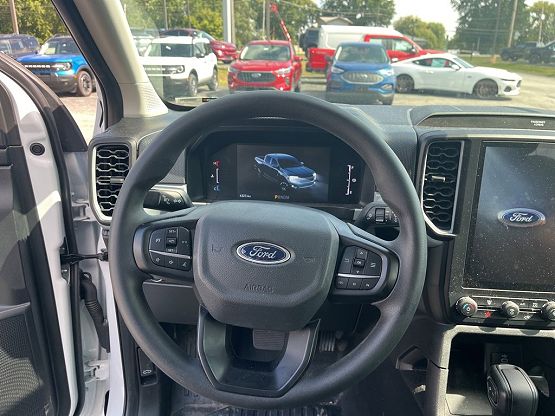 2024 Ford Ranger XL photo 11