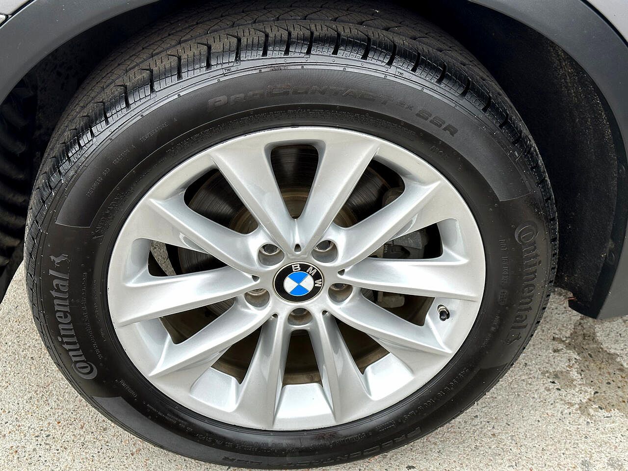 2017 BMW X3 sDrive28i image 16