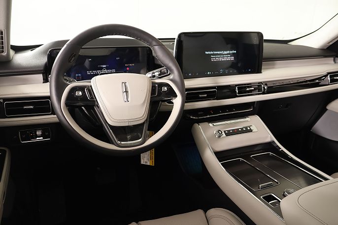 2026 Lincoln Aviator