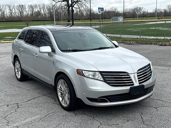 2019 Lincoln MKT