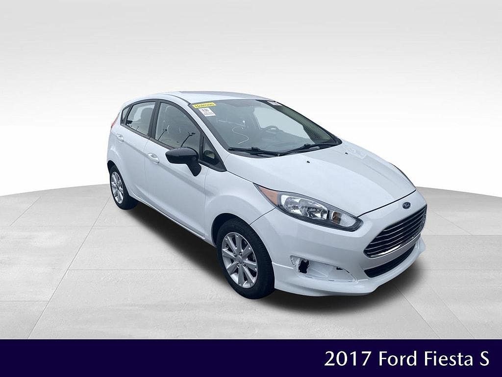 2017 Ford Fiesta S image 0