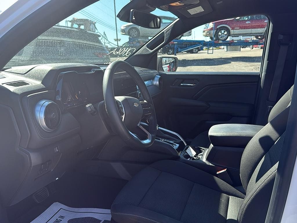 2024 Chevrolet Colorado