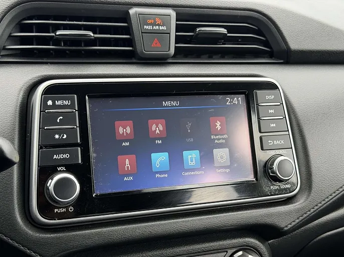 2025 Nissan Versa