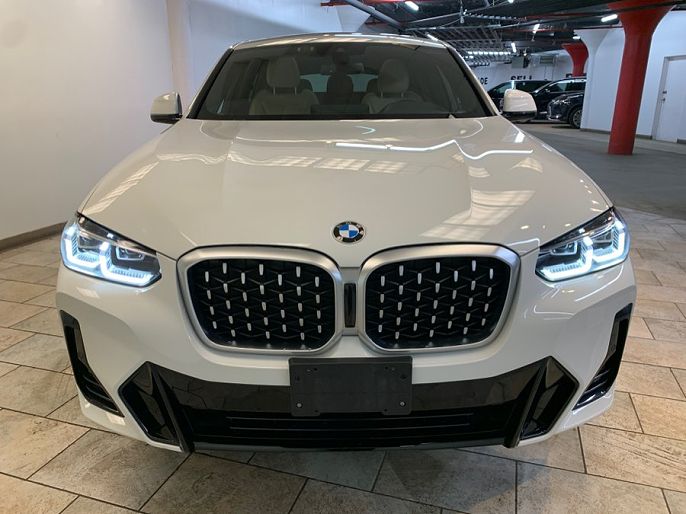 2023 BMW X4