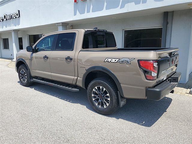 2024 Nissan Titan
