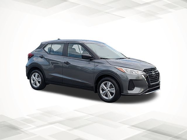 2025 Nissan Kicks