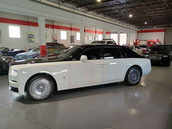 2019 Rolls-Royce Phantom
