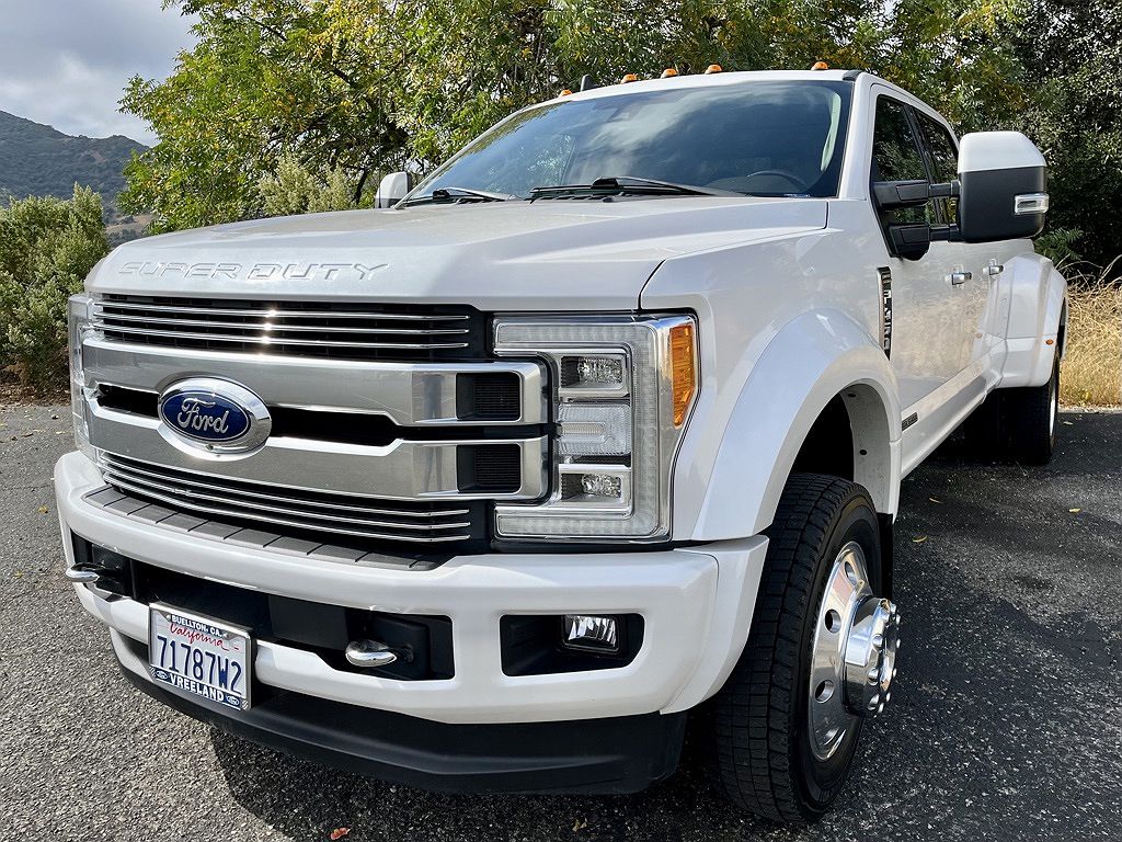 2019 Ford F-450 Limited image 1