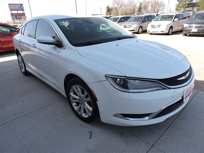 2016 Chrysler 200