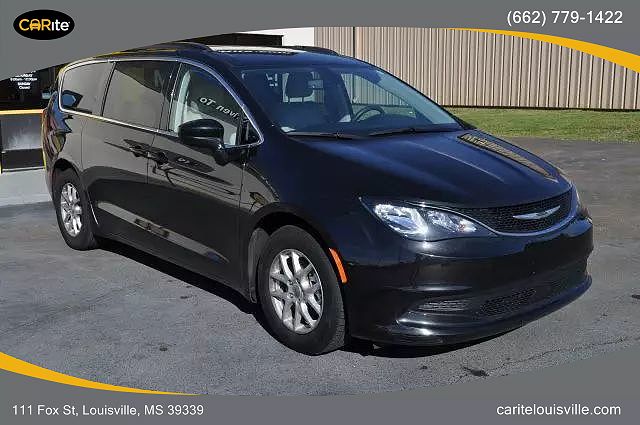 2021 Chrysler Voyager