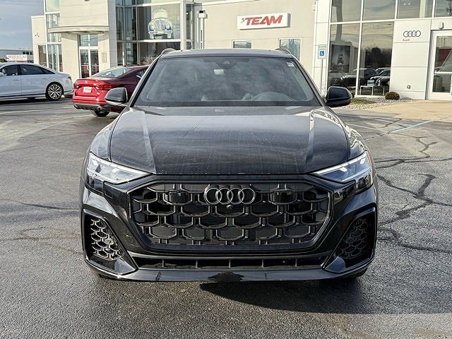 2025 Audi Q8