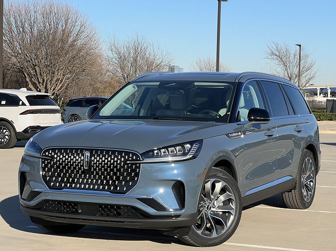2026 Lincoln Aviator
